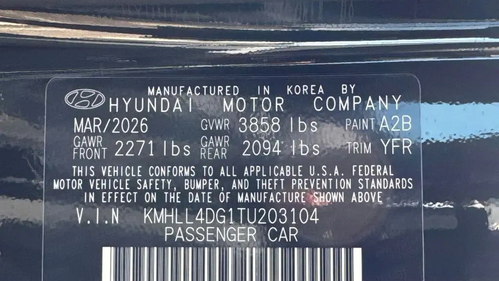2026 Hyundai ELANTRA SE