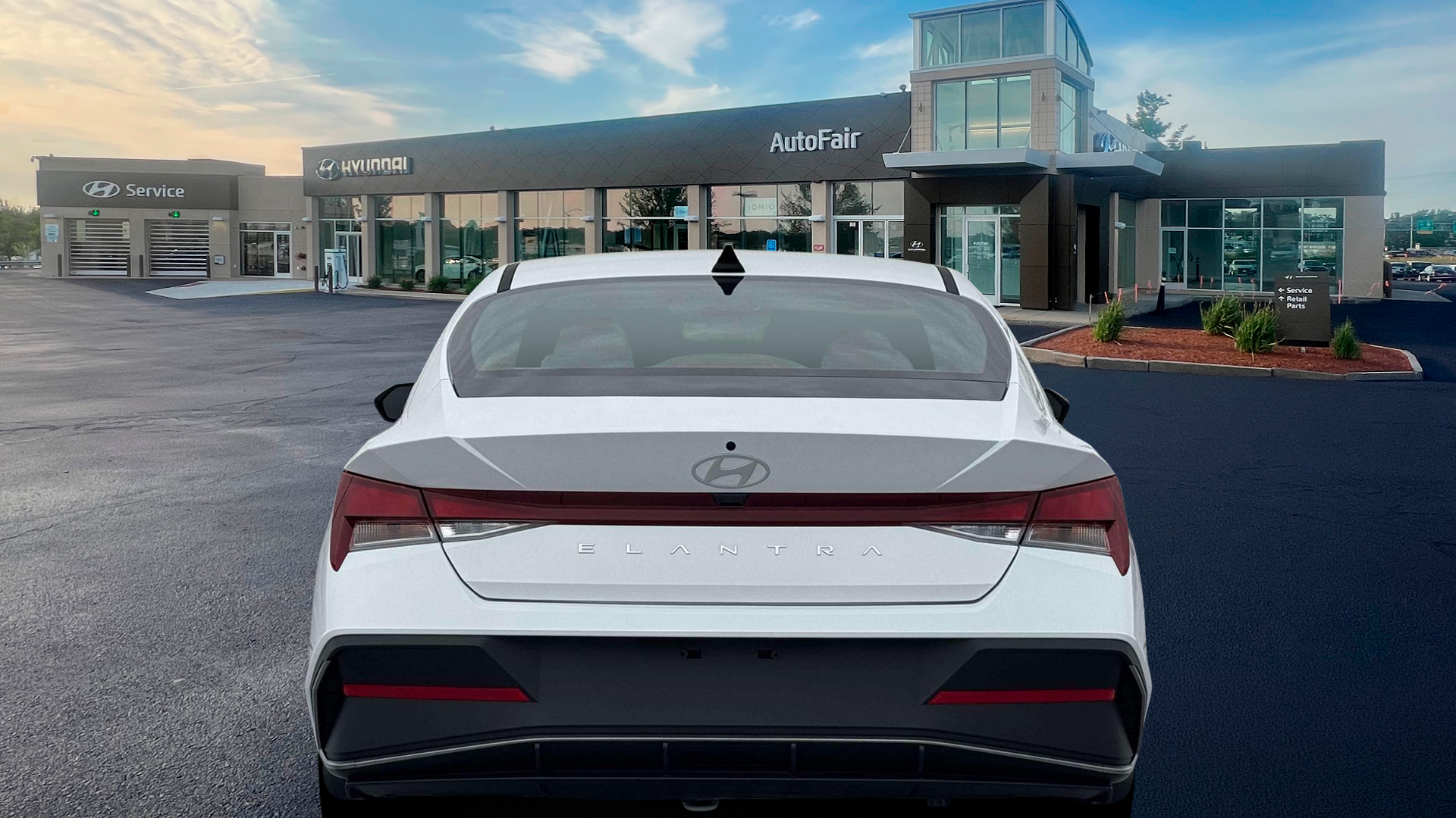 2026 Hyundai ELANTRA SE