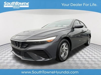 2024 Hyundai Elantra SE 4DR Sedan
