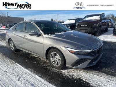 Photo of a 2025 Hyundai Elantra SE 4DR Sedan for sale