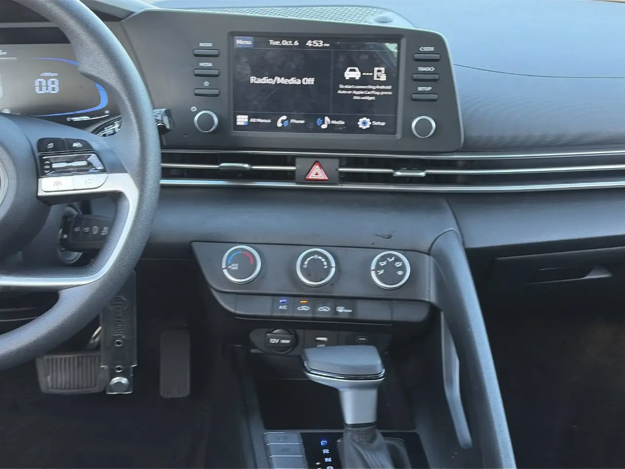 2025 Hyundai Elantra - $19,488