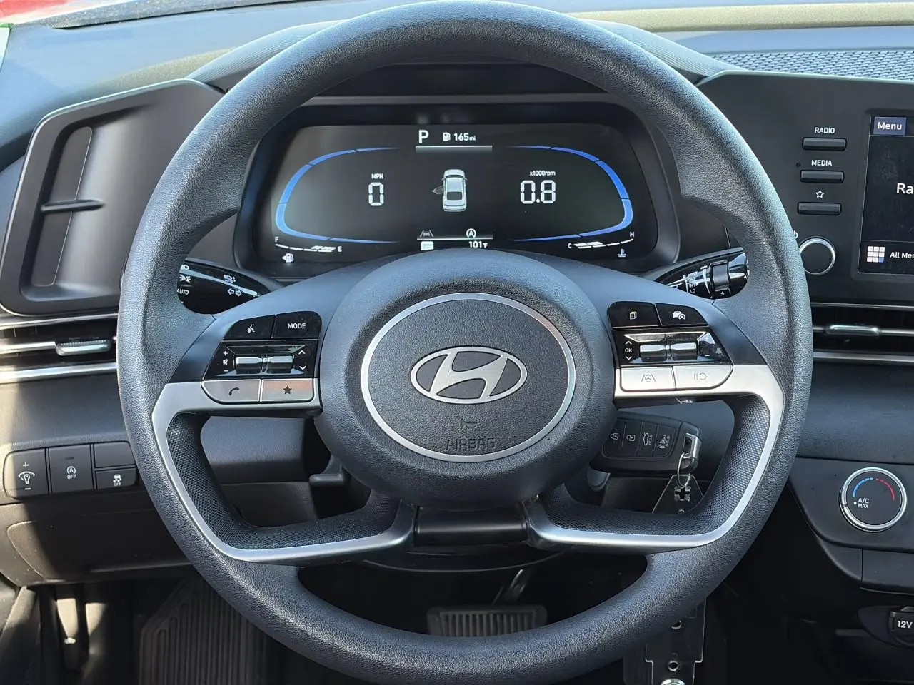 2025 Hyundai Elantra - $19,488