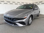 2025 Elantra Thumbnail 26