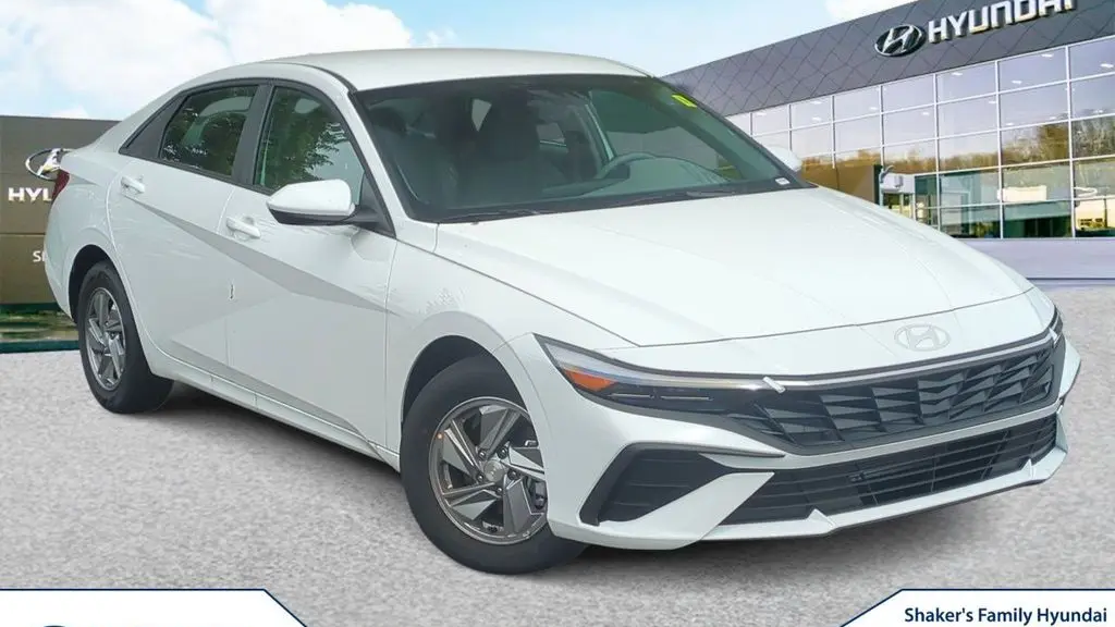 Preowned 2025 Hyundai ELANTRA SE for Sale