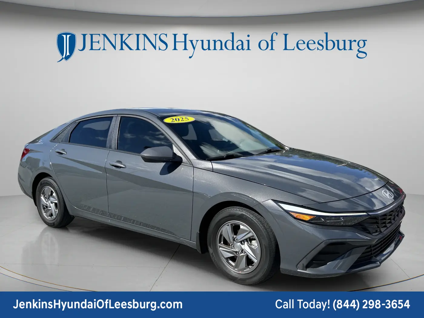2025 Hyundai Elantra - $20,275
