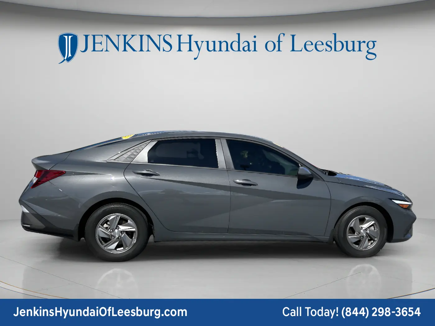 2025 Hyundai Elantra - $20,275