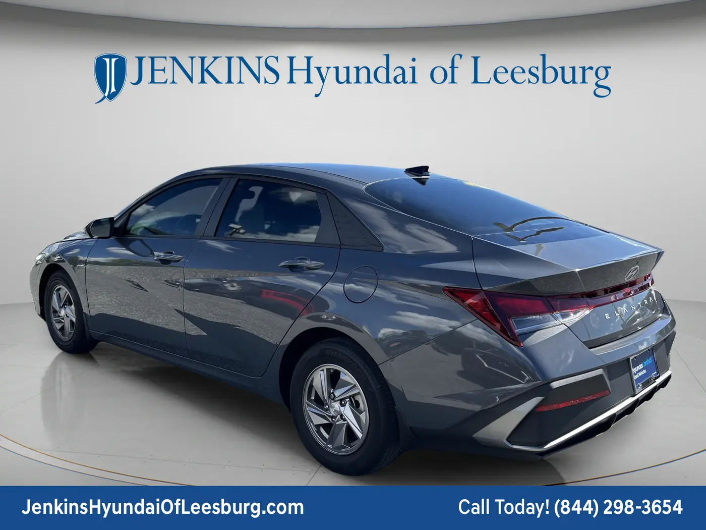 2025 Hyundai Elantra - $20,275