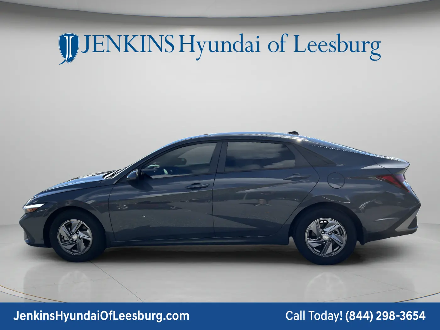 2025 Hyundai Elantra - $20,275