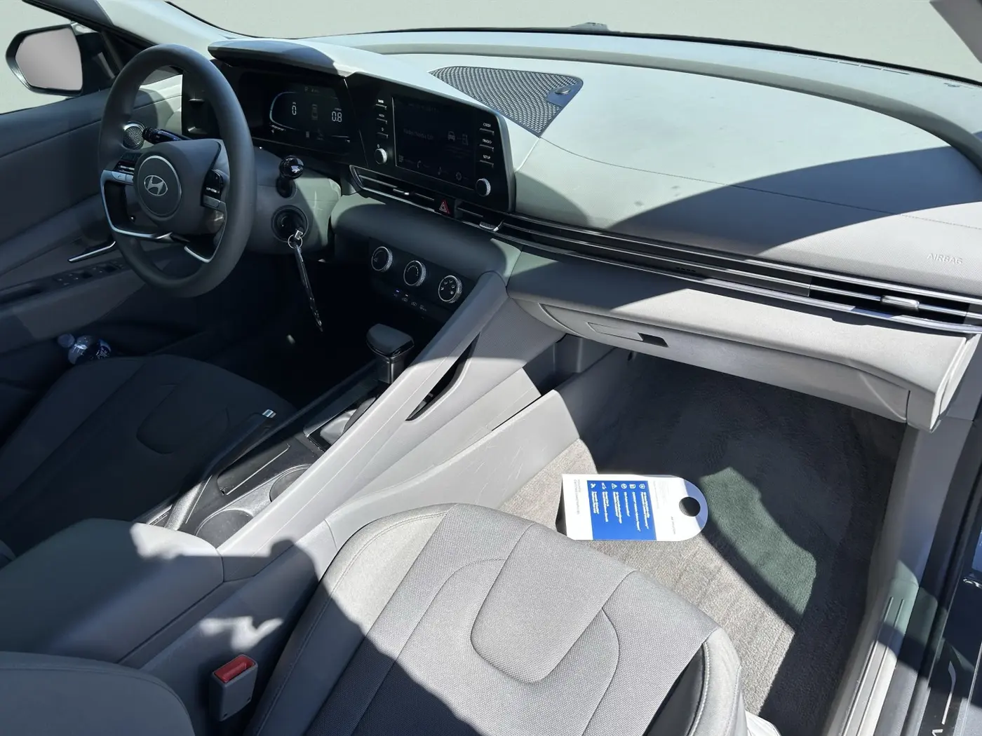 2025 Hyundai Elantra - $20,275
