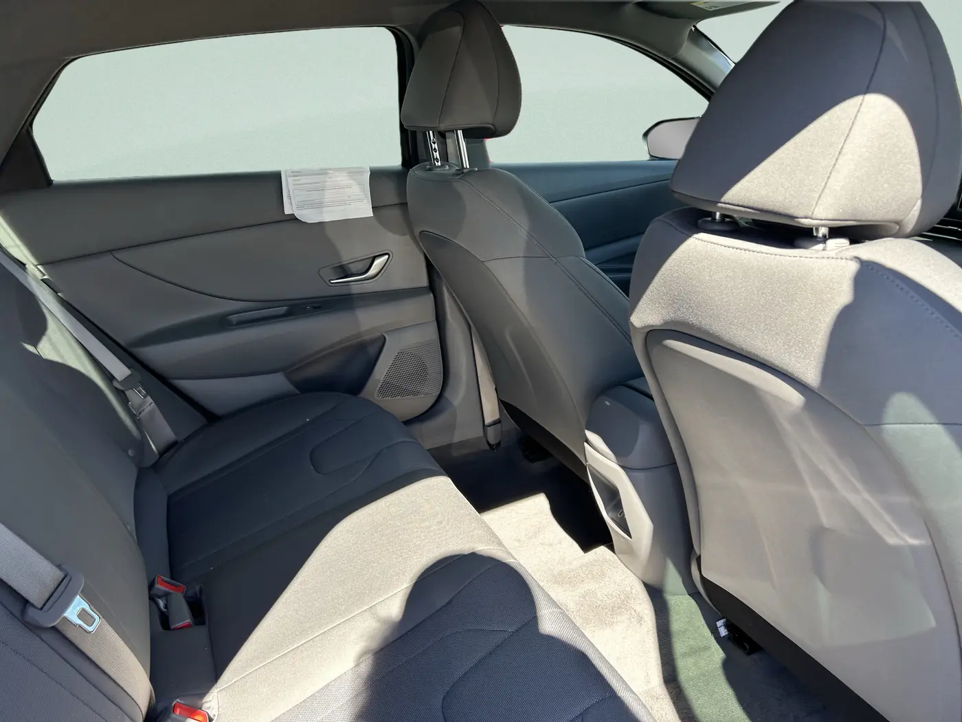 2025 Hyundai Elantra - $20,275