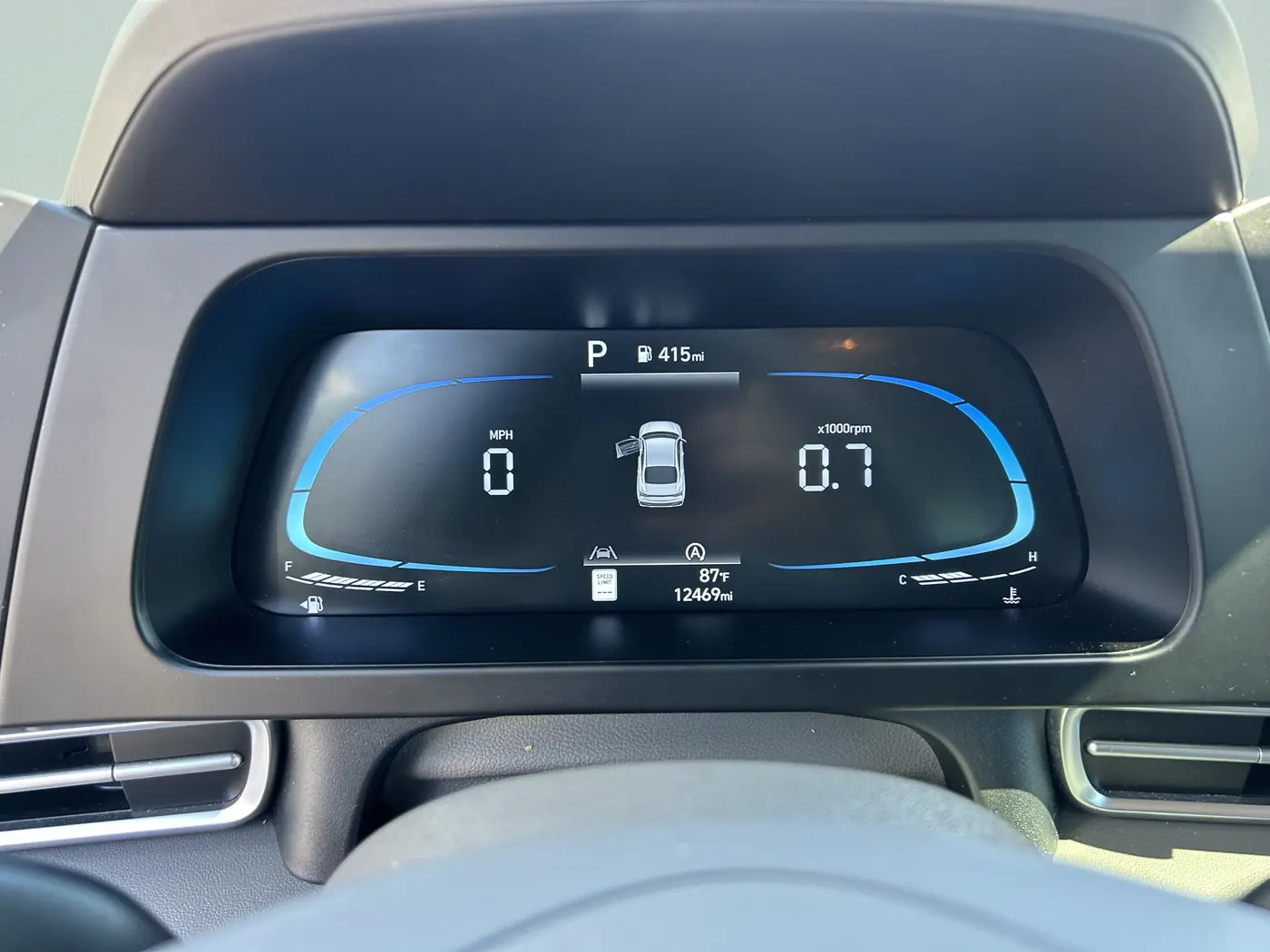 2025 Hyundai Elantra - $20,275
