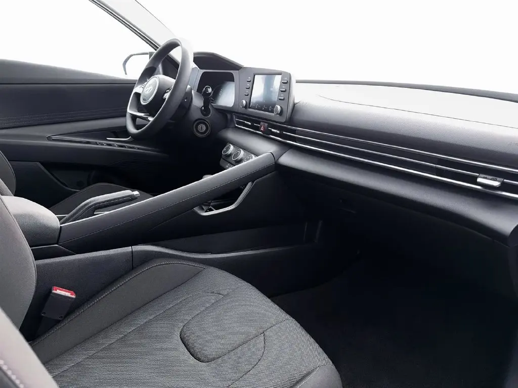 2026 Hyundai Elantra - $23,555