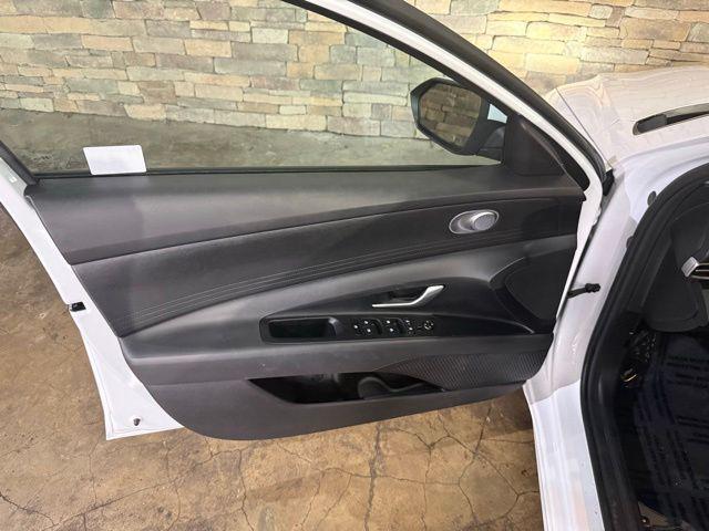2026 Hyundai Elantra - $22,415