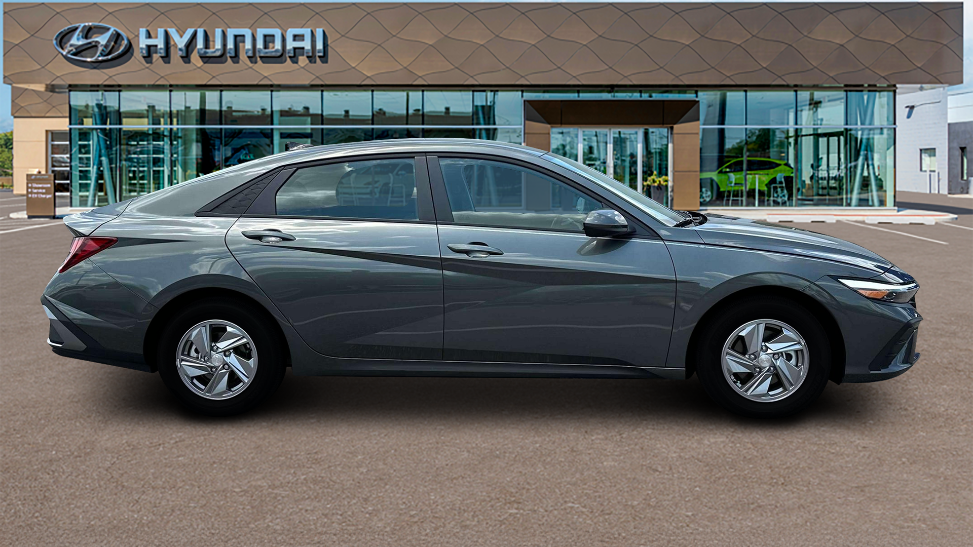 2024 Hyundai ELANTRA SE