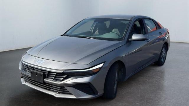 Preowned 2024 Hyundai ELANTRA SE for Sale
