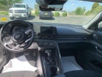 2025 Elantra Thumbnail 14