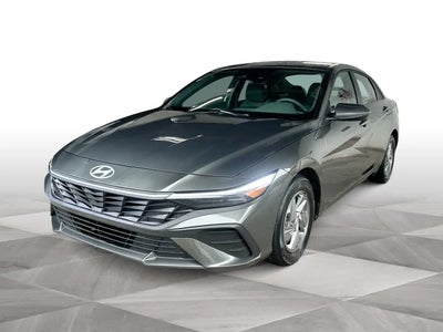 2025 Hyundai Elantra SE 4DR Sedan