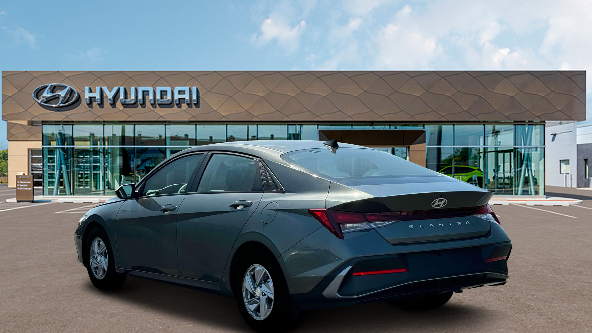 2025 Hyundai ELANTRA SE