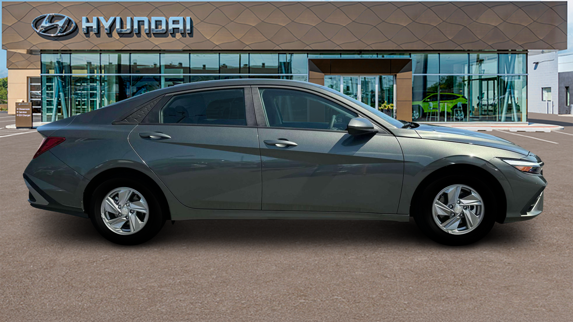 2025 Hyundai ELANTRA SE