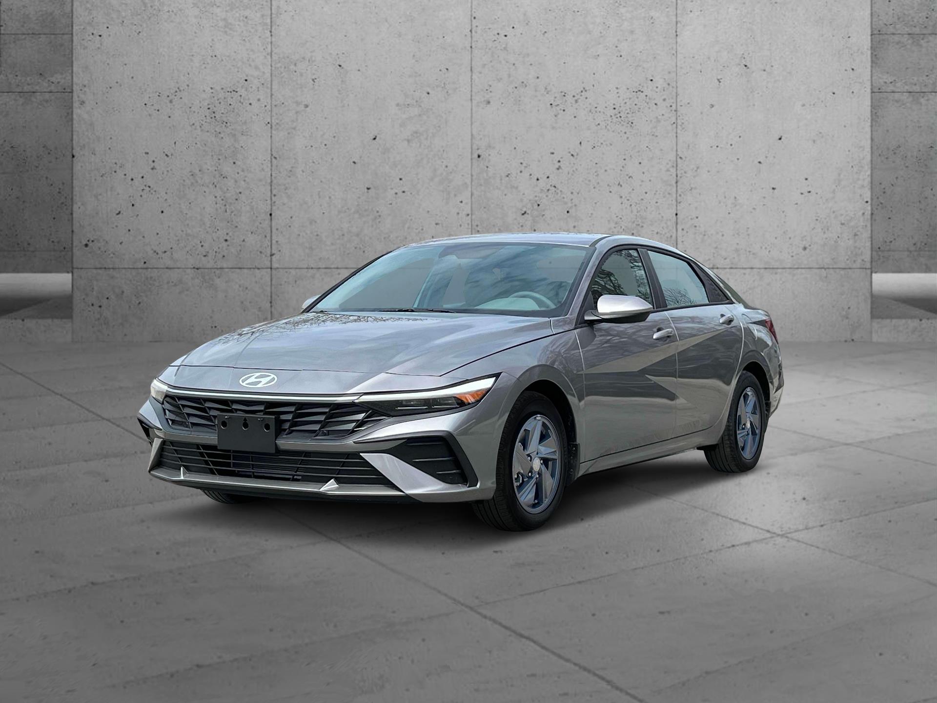2025 Hyundai Elantra - $21,491