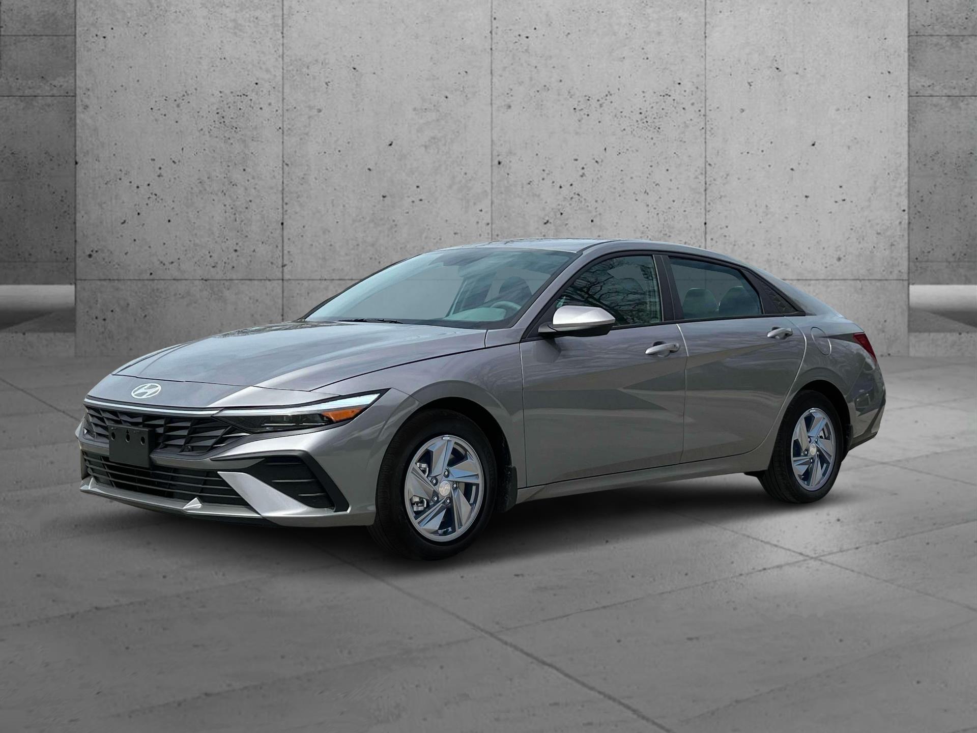 2025 Hyundai Elantra - $21,491