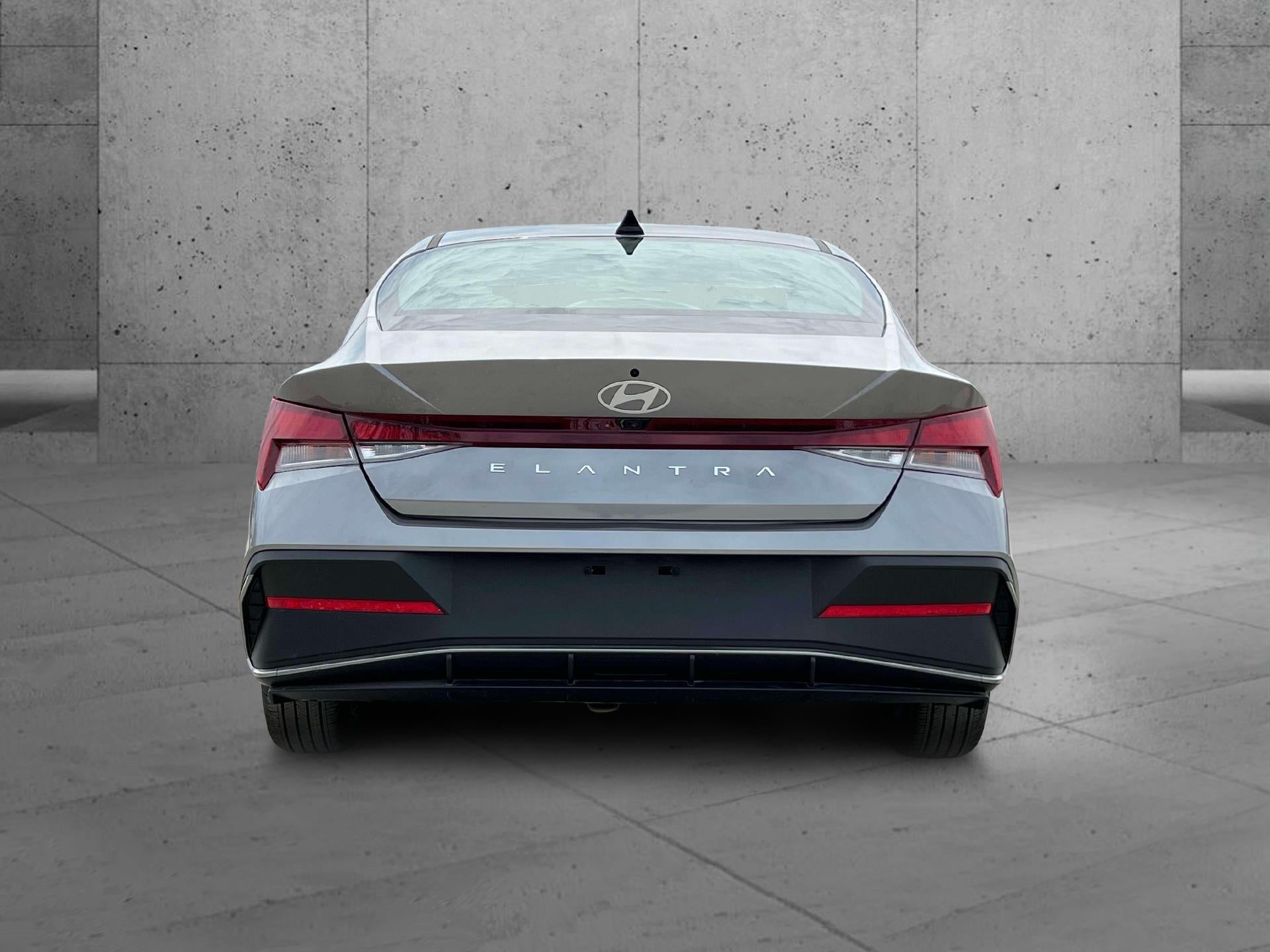 2025 Hyundai Elantra - $21,491