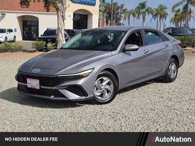 2025 Hyundai Elantra SE 4DR Sedan