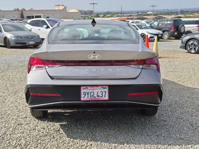 2025 Hyundai Elantra - $21,491