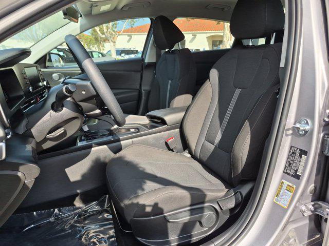 2025 Hyundai Elantra - $21,491