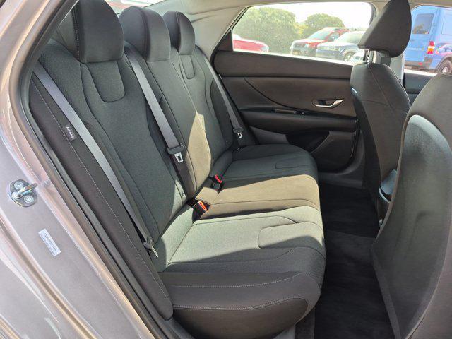 2025 Hyundai Elantra - $21,491