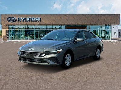 Photo of a 2025 Hyundai Elantra SE 4DR Sedan for sale