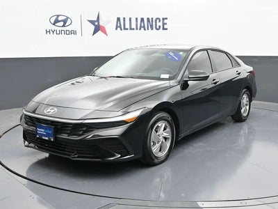 2025 Hyundai Elantra SE 4DR Sedan