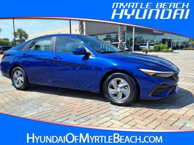 2025 Hyundai Elantra SE 4DR Sedan