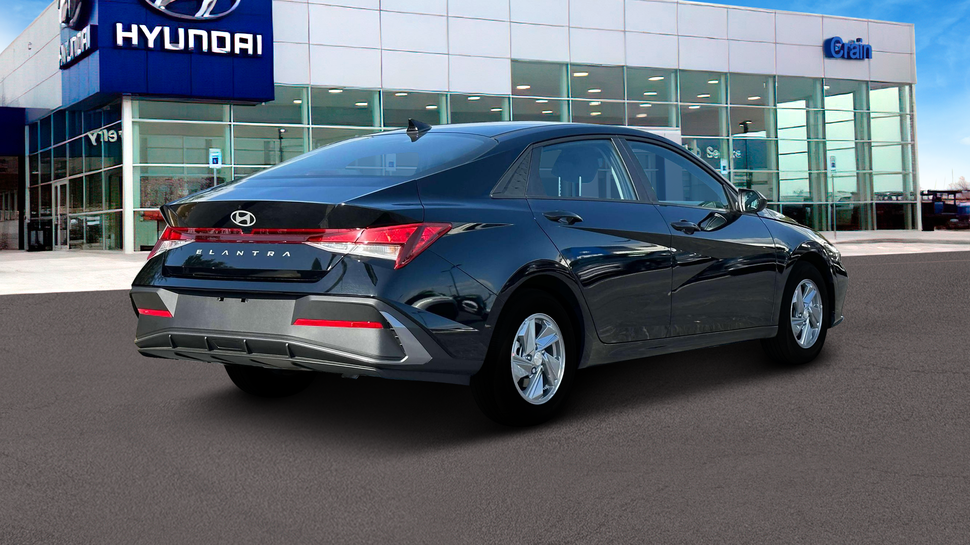 2025 Hyundai ELANTRA SE