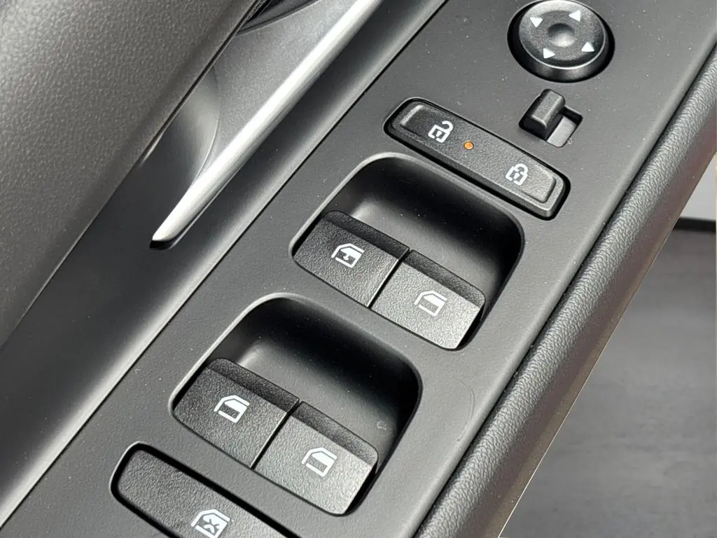 2026 Hyundai Elantra - $23,980