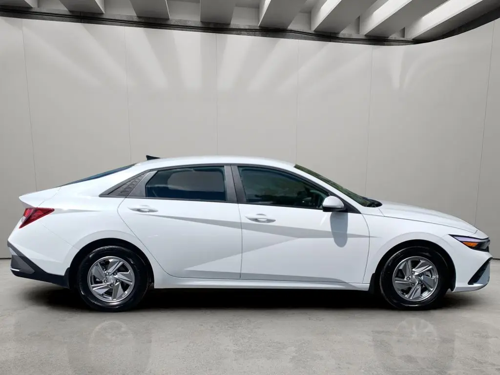 2026 Hyundai Elantra - $20,950