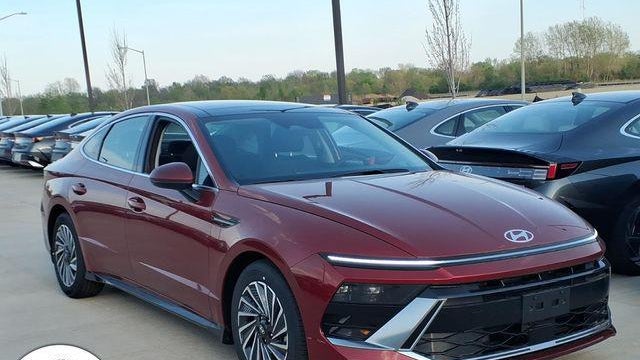 Preowned 2026 Hyundai ELANTRA SE for Sale