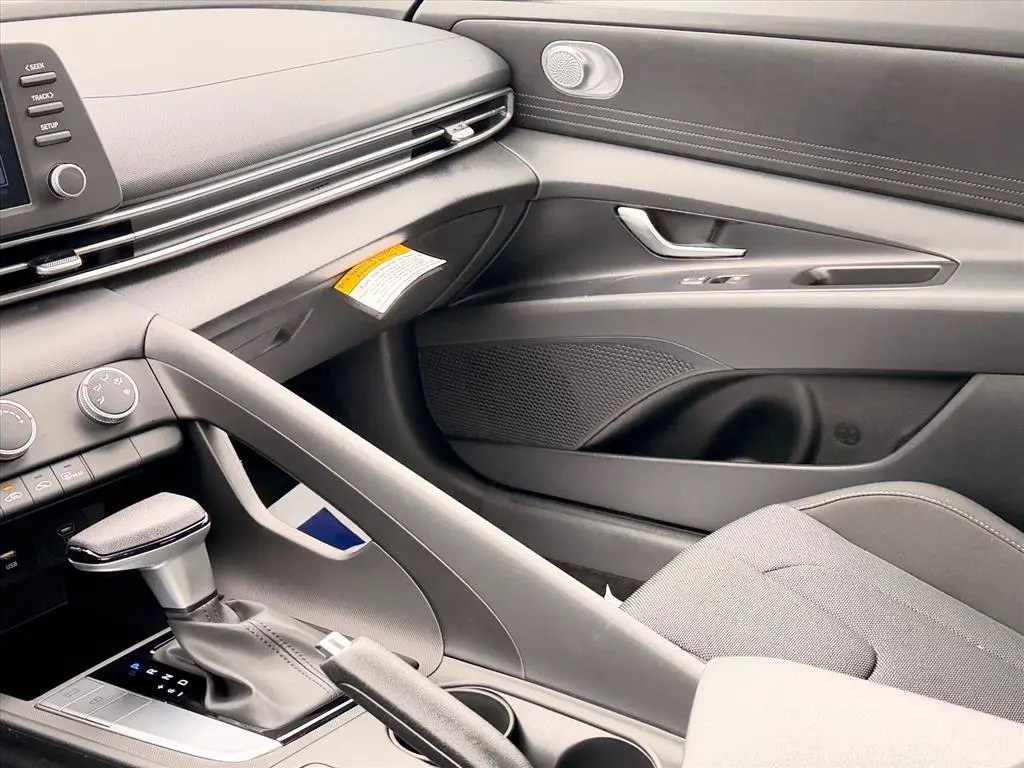 2026 Hyundai Elantra - $20,999