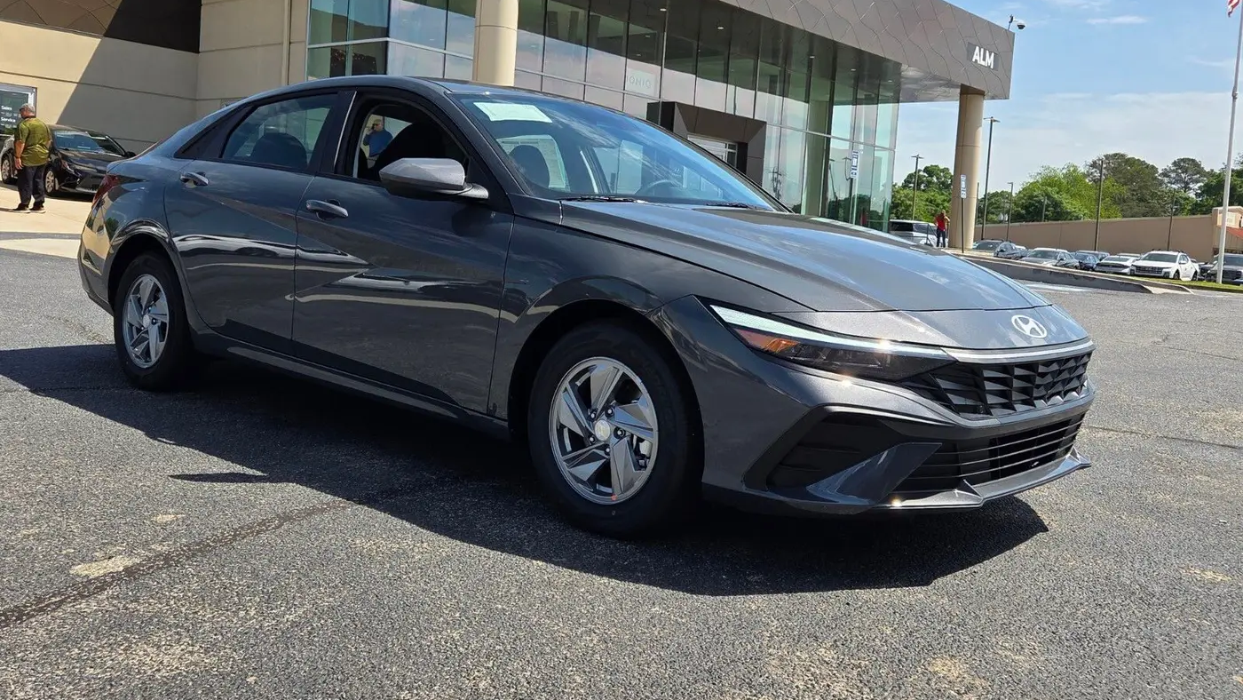 Preowned 2026 Hyundai ELANTRA SE for Sale