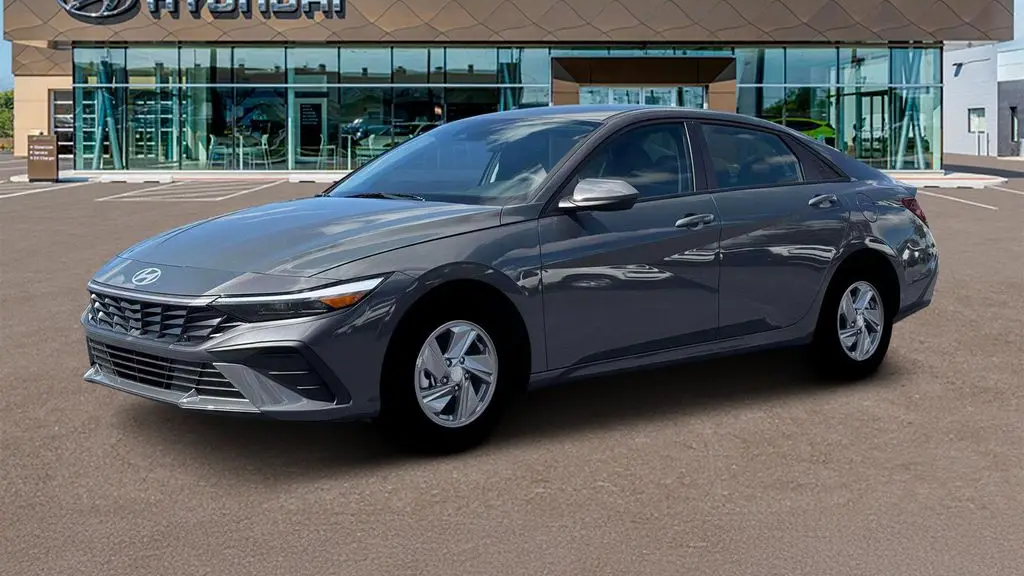 2026 Hyundai ELANTRA SE