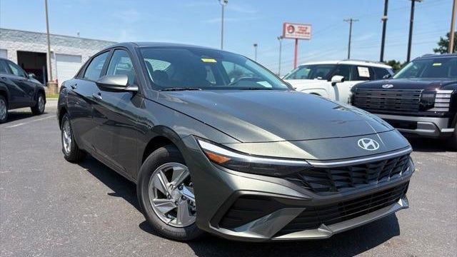 Preowned 2026 Hyundai ELANTRA SE for Sale