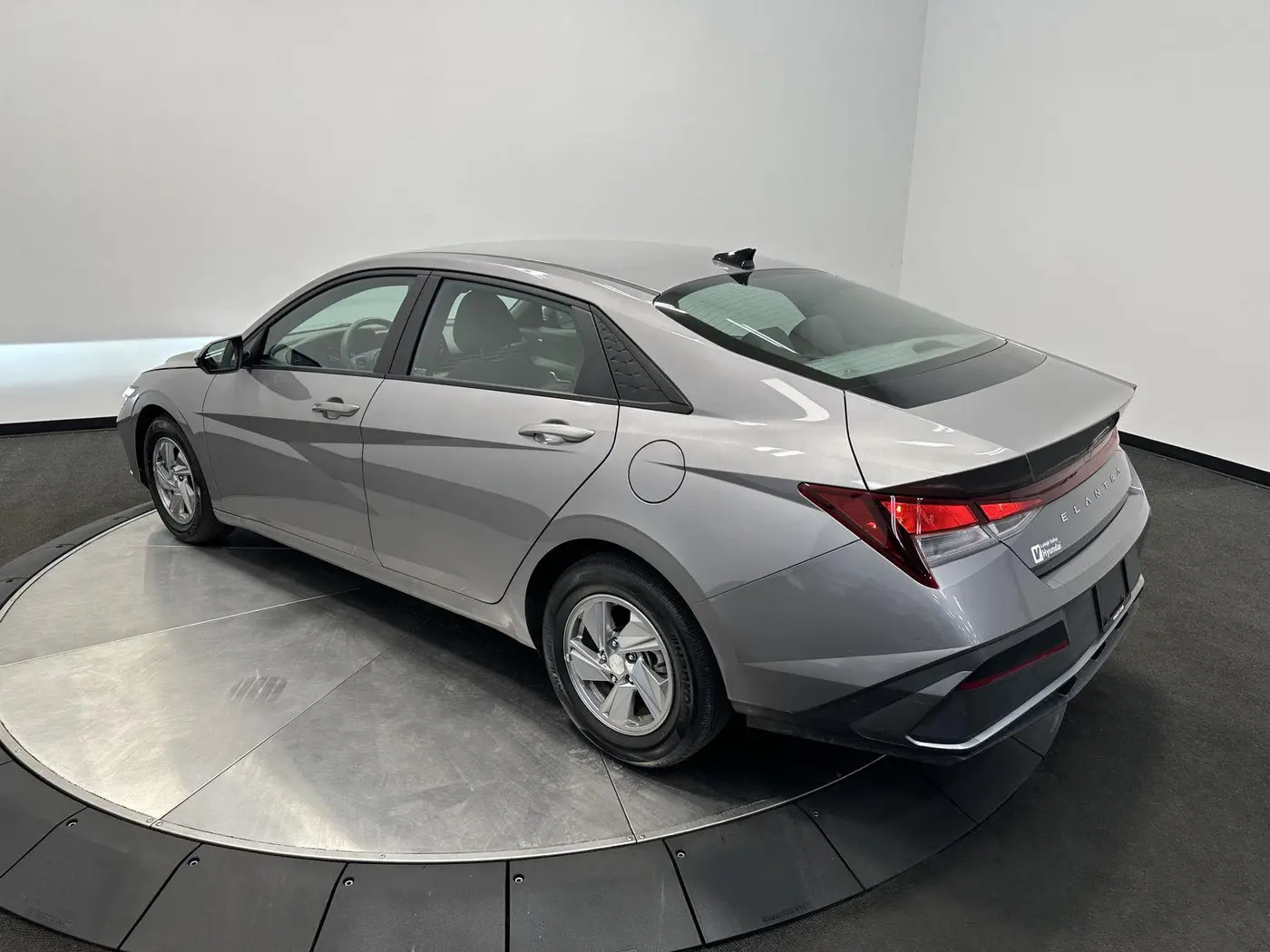 2024 Hyundai Elantra - $19,999