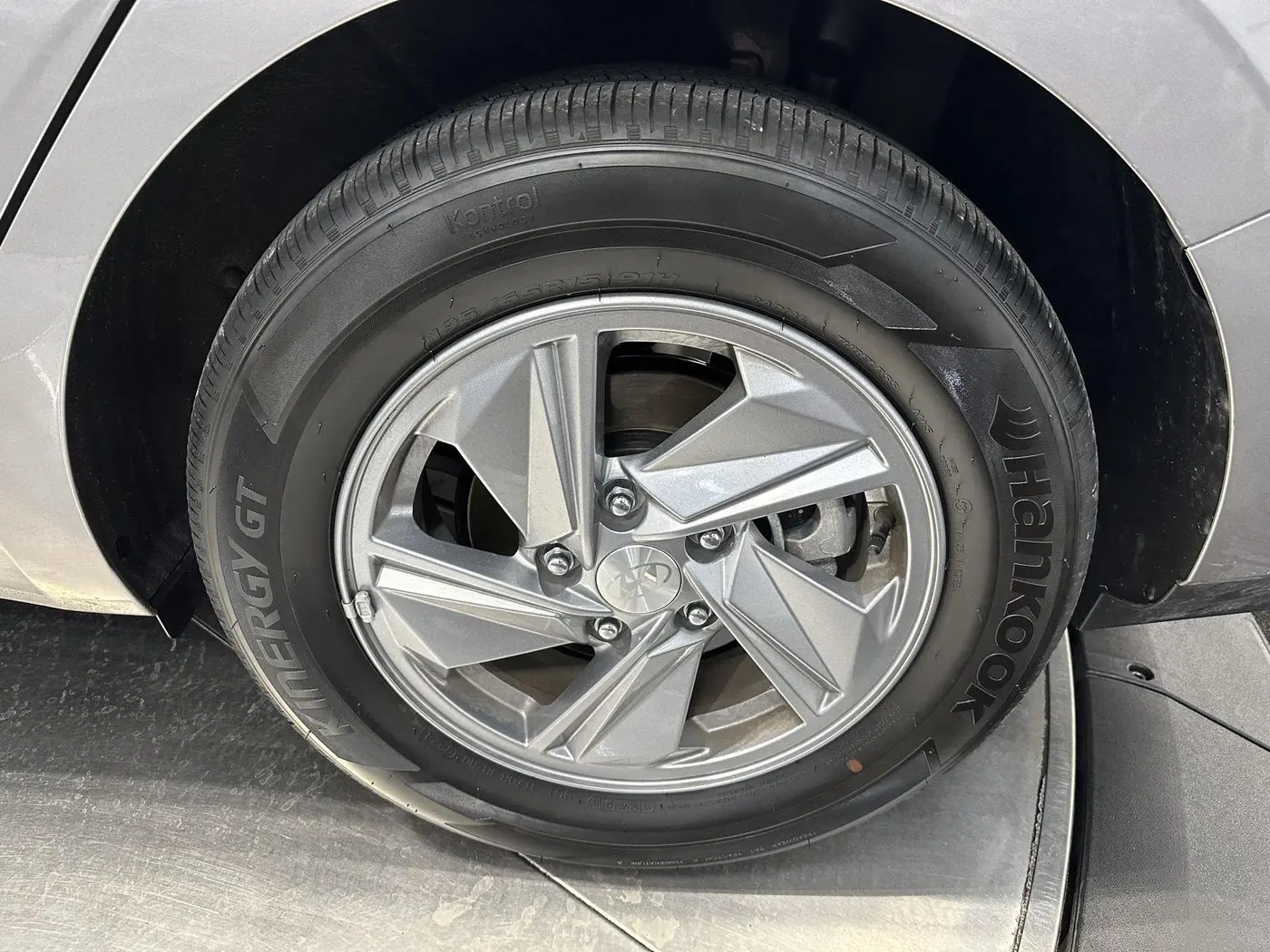 2024 Hyundai Elantra - $19,999