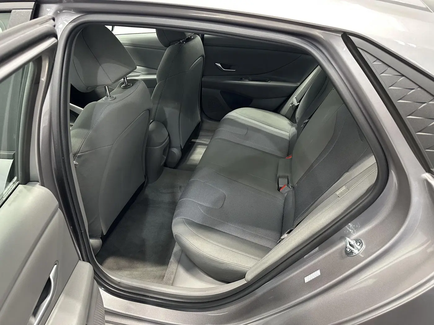 2024 Hyundai Elantra - $19,999