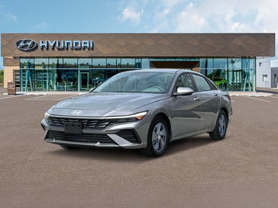 2024 Hyundai Elantra SE 4DR Sedan