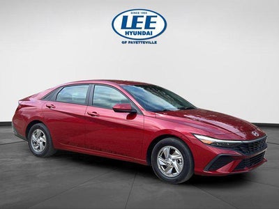 2024 Hyundai Elantra SE 4DR Sedan