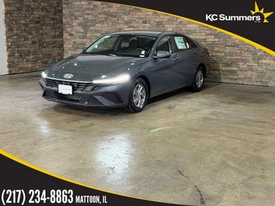 2025 Hyundai Elantra SE 4DR Sedan