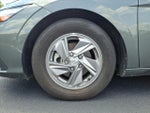2025 Elantra Thumbnail 18