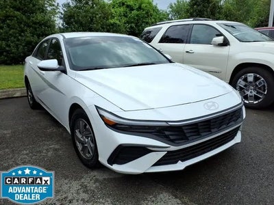 2025 Hyundai Elantra SE 4DR Sedan