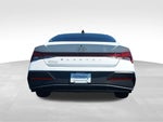 2025 Elantra Thumbnail 26